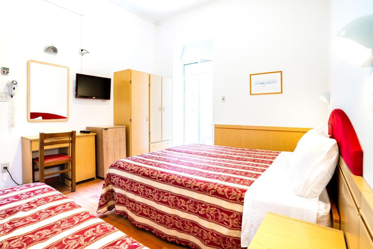 Hotel Angelus Rimini Exteriör bild