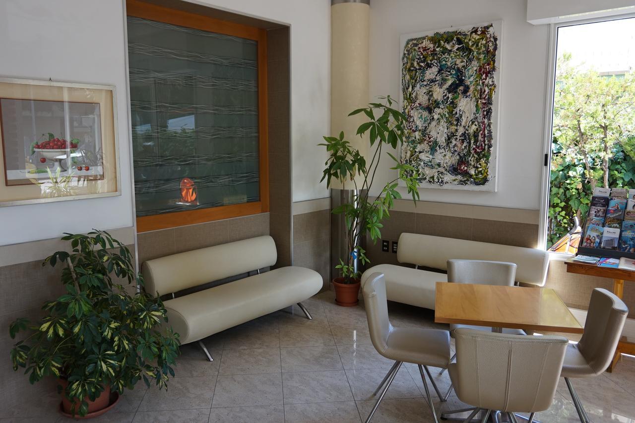Hotel Angelus Rimini Exteriör bild