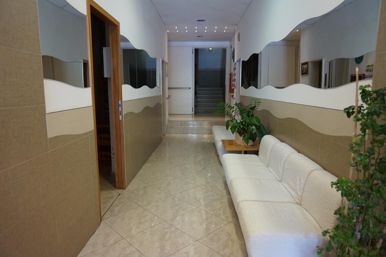 Hotel Angelus Rimini Exteriör bild